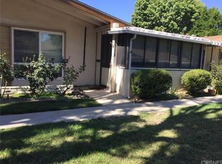 26815 Avenue Of The Oaks UNIT B, Santa Clarita, CA 91321