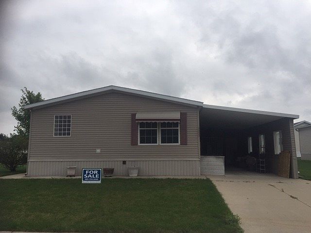 1st image of 4266 Woods Edge St