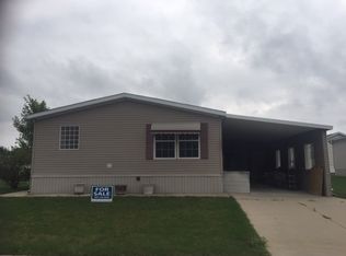 4266 Woods Edge St, Saginaw, MI