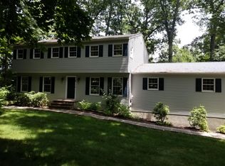 14 Buena Vista Ter, Central Valley, NY 10917