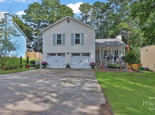661 Simmons Mine Cir, Buford, GA 30518