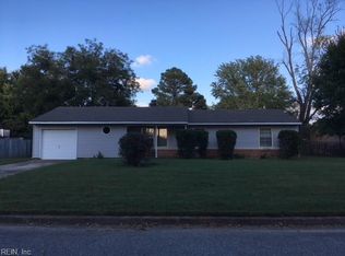 114 Harrington Rd, Newport News, VA 23602