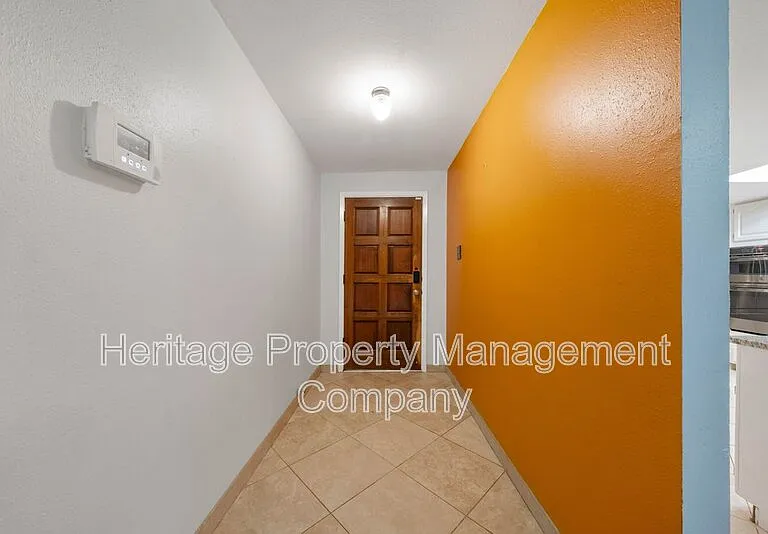 13906 N Hills Village Dr — Photo 4
