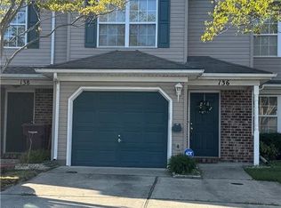 136 Horse Run Dr, Chesapeake, VA 23322