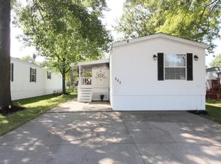 282 Westwoods, Amherst, OH 44001