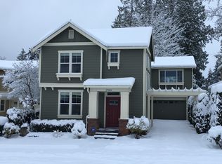 17319 NE 118th Ct, Redmond, WA 98052