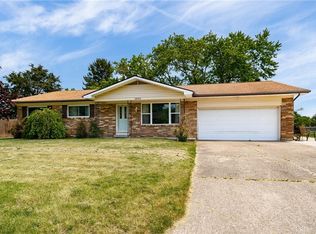 3950 Herford Trl, Dayton, OH 45439