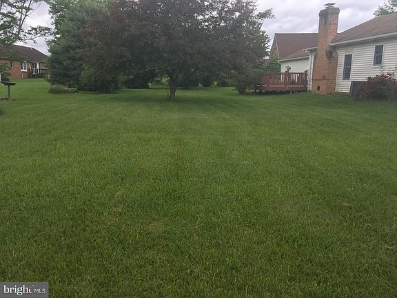 3rd image of 503 Stephenson Ct
