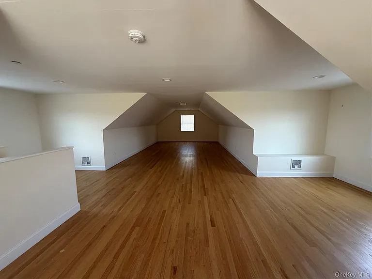 621 E Olive St #2 — Photo 16