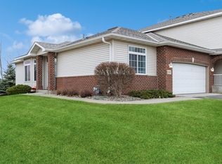 20628 Harrow Ct, Lakeville, MN 55044