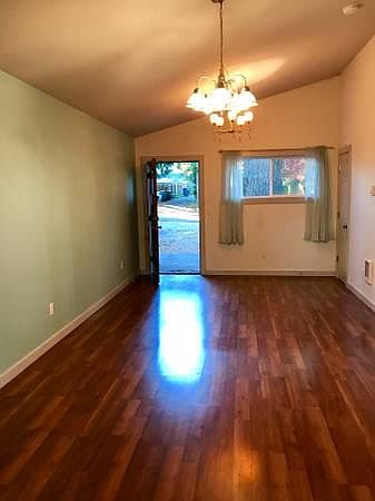 1st image of 404 W 32nd St