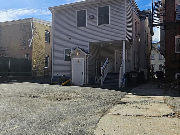 5th image of 79 Academy Street