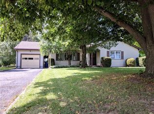 4116 Holley Byron Rd, Holley, NY 14470