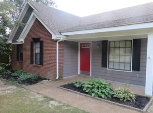 5405 Pear Dr, Southaven, MS 38671