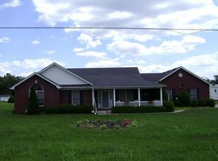 300 S Saint Gregory Church Rd, Coxs Creek, KY 40013