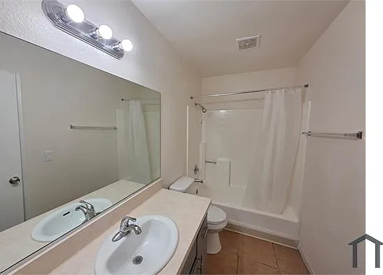 44042 25th St W #C8 — Photo 7
