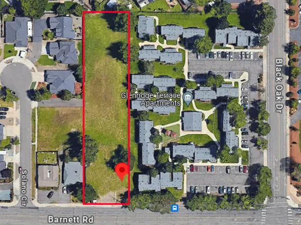 2549 E Barnett Rd, Medford, OR 97504