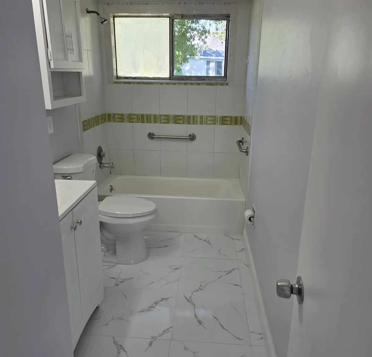 4 bed, 1500 sqft, $2,300 — Photo 4