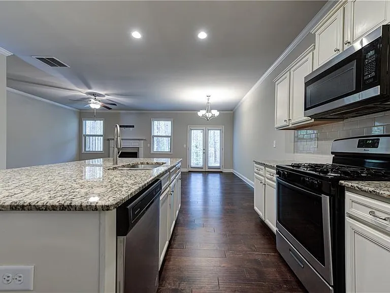 2039 Teagen Ct — Photo 6
