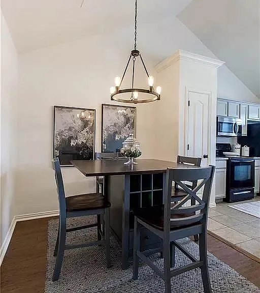 774 W Breeze Cv — Photo 18