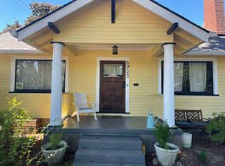 6925 SE 18th Ave, Portland, OR 97202