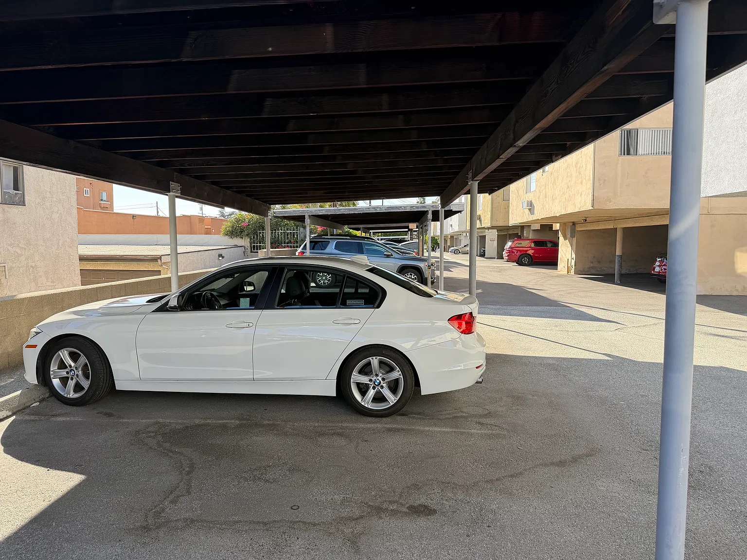 2 bed, 900 sqft, $2,345 — Photo 4