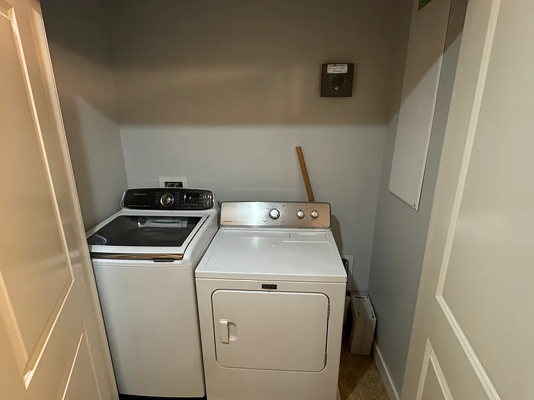 4276 S Main St — Photo 14