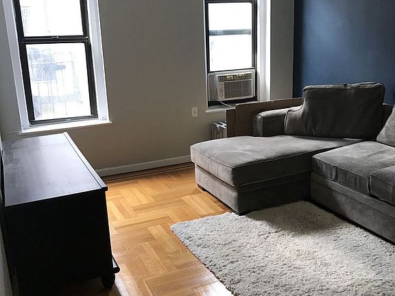 3rd image of 59 Carmine St APT 6f