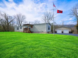 1757 Byrdstown Hwy, Livingston, TN 38570
