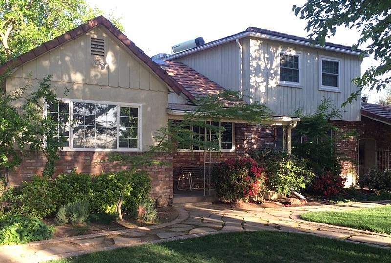 1st image of 9814 Mindy Ln