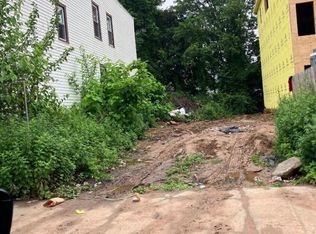 303 21st St, Irvington, NJ 07111