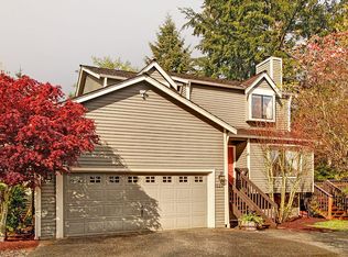 1022 215th Ave NE, Sammamish, WA 98074