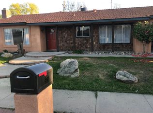 515 E Magnolia Ave, Hanford, CA 93230