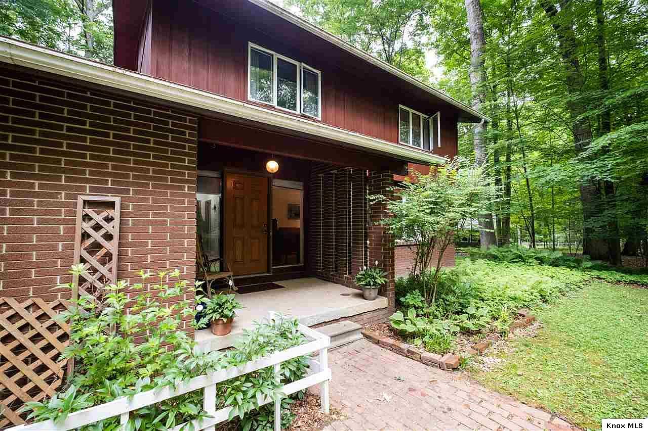 213 E Woodside Dr, Gambier, OH 43022 MLS 20230353 Zillow