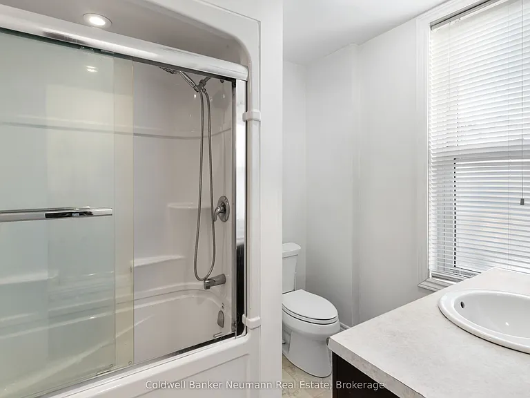 56 Yarmouth St #A — Photo 6