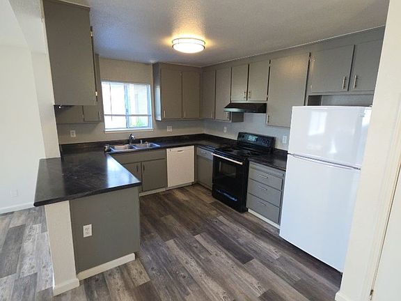 2nd image of 6687 Blue Heron Dr APT A