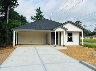 1000 Maple Ave, Cleveland, TX 77327