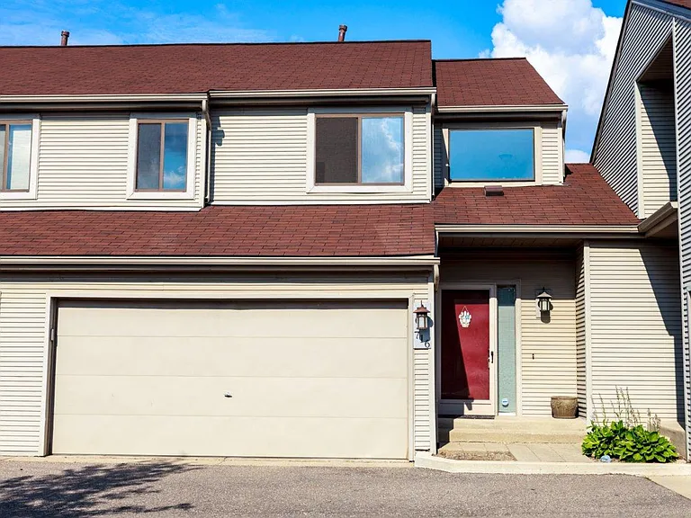 716 Eton Ct — Photo 37