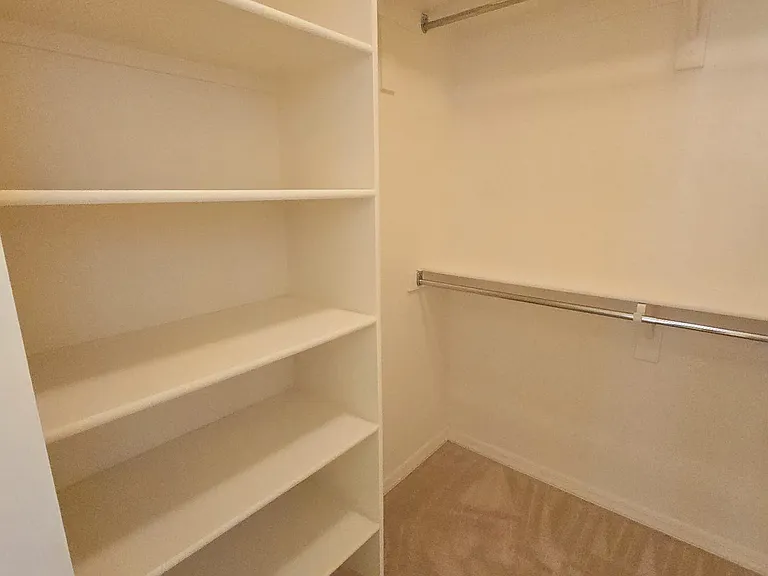 25546 W Saint James Ave — Photo 5
