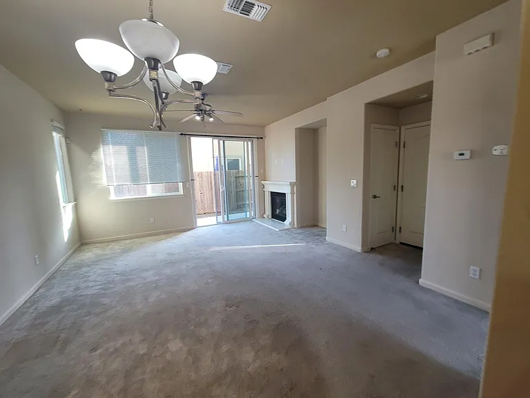 290 Caravaggio Cir — Photo 5