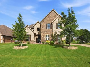 12224 Indian Creek Dr, Fort Worth, TX 76179