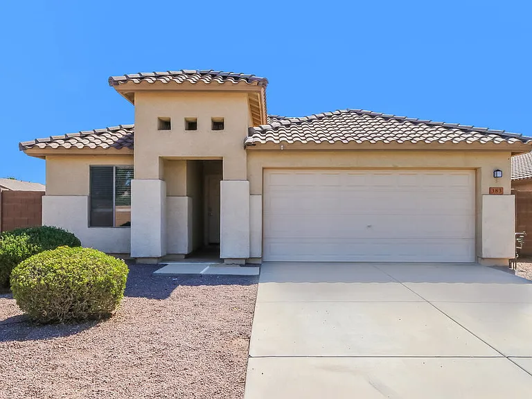 383 W Welsh Black Cir — Photo 1