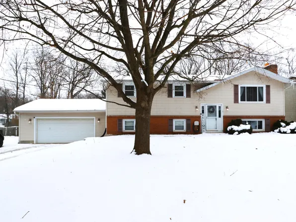 1238 Mayfair Dr, Mansfield, OH 44905