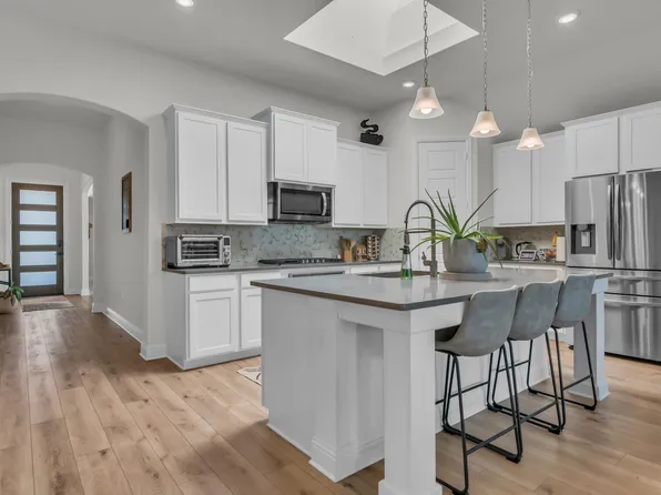 5505 Mountain Island Dr, Fort Worth, TX 76179