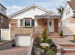 15451 10th Ave, Flushing, NY 11357