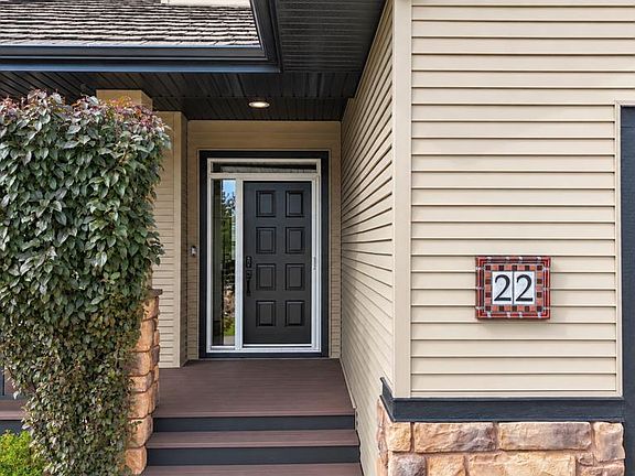 2nd image of 22 E Atter Close