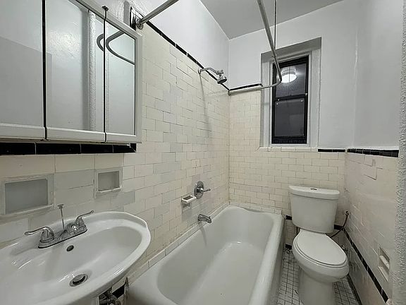 3rd image of 118-11 84th Ave #1D