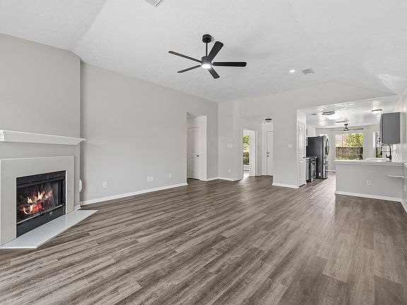 5th image of 19506 Elmtree Estates Dr