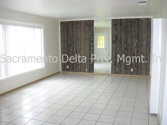 2nd image of 7926 34th Ave