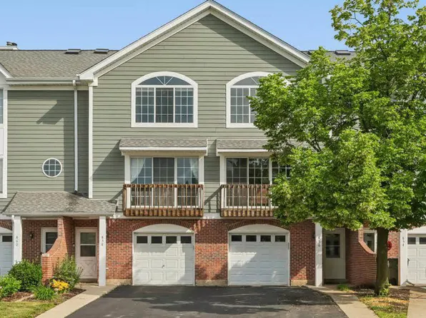 856 W Saint Johns Pl, Palatine, IL 60067